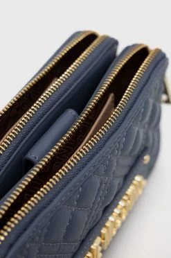 Γυναικεία Τσάντες χειρός Τσάντα συμπλέκτη Love Moschino ναυτικό μπλε -Love Moschino Κατάστημα unnamed file 1514