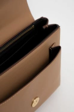 Γυναικεία Τσάντες χιαστί Τσάντα Love Moschino μπεζ -Love Moschino Κατάστημα unnamed file 1846