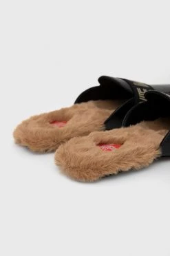 Γυναικεία Σαγιονάρες Δερμάτινες παντόφλες Love Moschino χρώμα: μαύρο -Love Moschino Κατάστημα unnamed file 2574