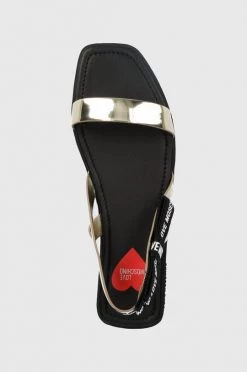 Γυναικεία Σανδάλια Love Moschino χρώμα: χρυσαφί -Love Moschino Κατάστημα unnamed file 2765