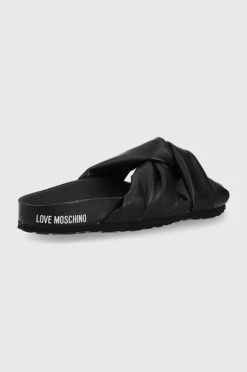 Γυναικεία Σαγιονάρες Παντόφλες Love Moschino χρώμα: μαύρο -Love Moschino Κατάστημα unnamed file 2767