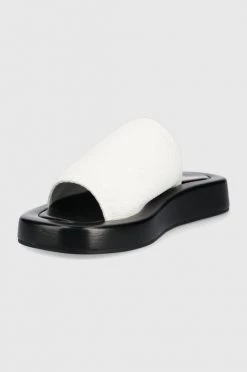 Γυναικεία Σαγιονάρες Παντόφλες Love Moschino χρώμα: άσπρο -Love Moschino Κατάστημα unnamed file 3071