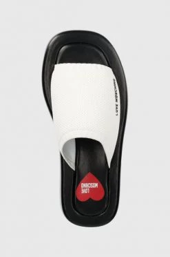 Γυναικεία Σαγιονάρες Παντόφλες Love Moschino χρώμα: άσπρο -Love Moschino Κατάστημα unnamed file 3072