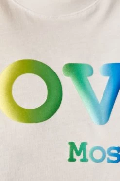 Γυναικεία Κοντομάνικο Love Moschino - Μπλουζάκι λευκό -Love Moschino Κατάστημα unnamed file 3273