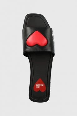 Γυναικεία Σαγιονάρες Δερμάτινες παντόφλες Love Moschino χρώμα: μαύρο -Love Moschino Κατάστημα unnamed file 3420