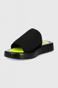 Γυναικεία Σαγιονάρες Παντόφλες Love Moschino χρώμα: μαύρο -Love Moschino Κατάστημα unnamed file 3434