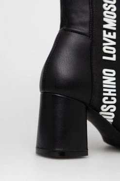 Γυναικεία Μπότες Love Moschino - Δερμάτινες μπότες μαύρο -Love Moschino Κατάστημα unnamed file 928