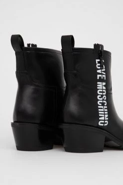 Γυναικεία Μποτάκια Δερμάτινες καουμπόικες μπότες Love Moschino χρώμα: μαύρο -Love Moschino Κατάστημα unnamed file 947